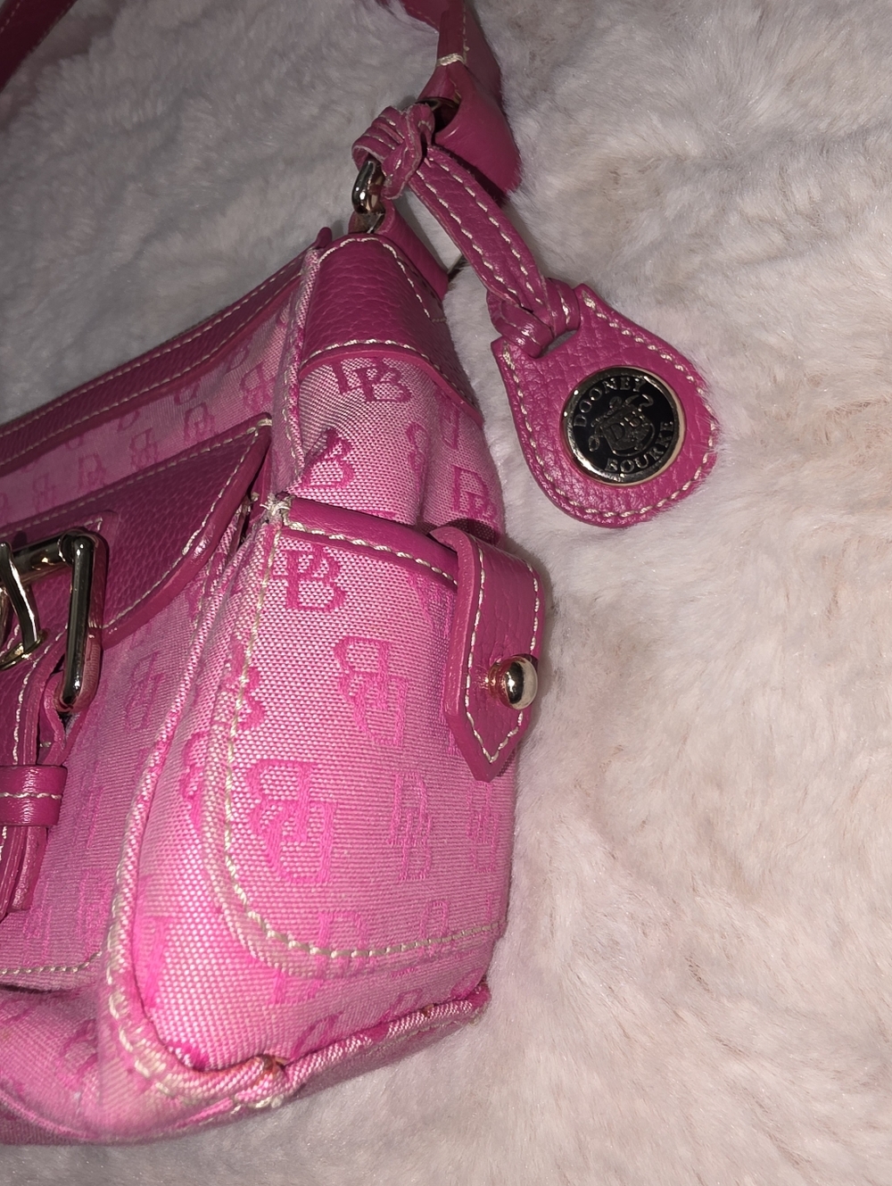 Dooney and Bourke Pink Y2K Monogram Vintage Shoulder Bag - Picture 4 of 12